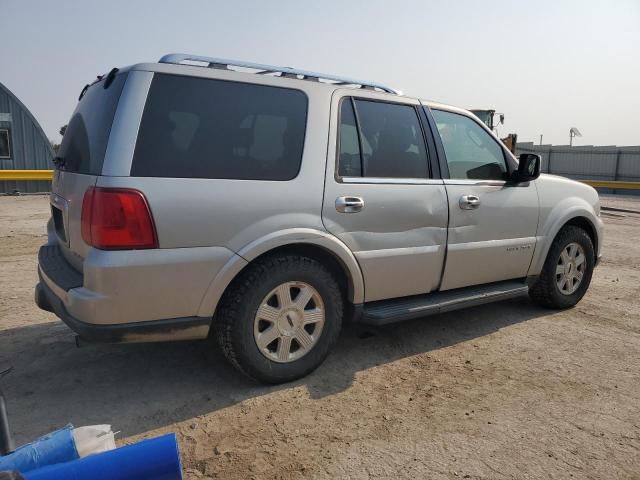 5LMFU28516LJ16978 - 2006 LINCOLN NAVIGATOR ვერცხლისფერი ფოტო 3