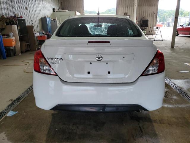 3N1CN7AP3JL837965 - 2018 NISSAN VERSA S 白色 照片 6