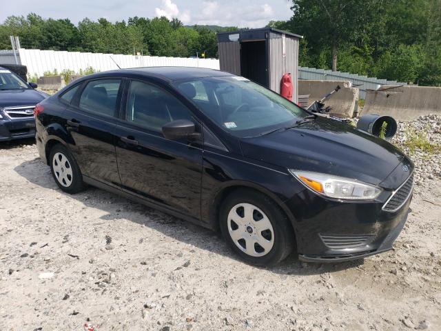 1FADP3E28HL335452 - 2018 FORD FOCUS S BLACK photo 4