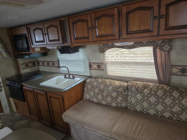 4YDT2452XCT411561 - 2012 KEYSTONE PASSPORT WHITE photo 9