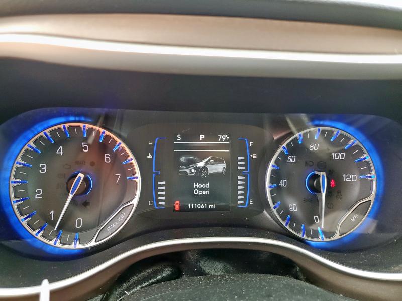 2C4RC1BGXJR316365 - 2018 CHRYSLER PACIFICA TOURING L SILVER photo 9