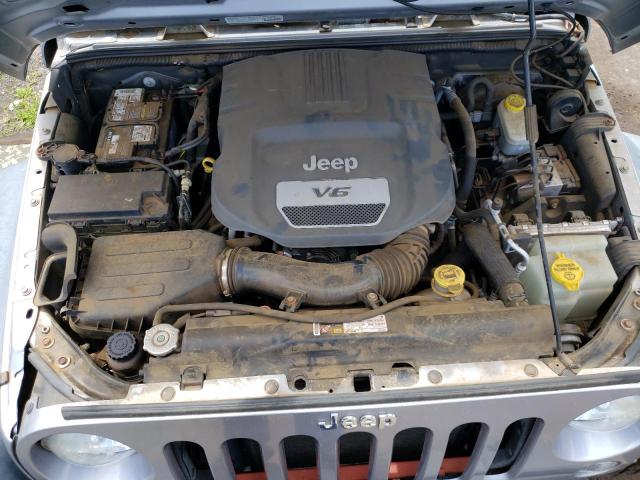 1C4AJWAG1EL192454 - 2014 JEEP WRANGLER SPORT SILVER photo 11