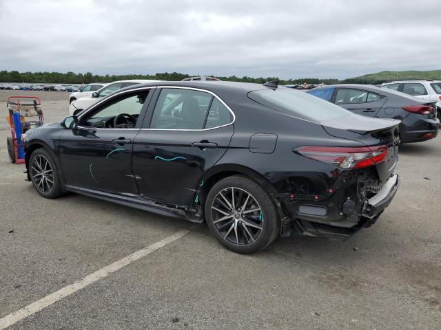 4T1T11BK3PU077104 - 2023 TOYOTA CAMRY SE NIGHT SHADE BLACK photo 2