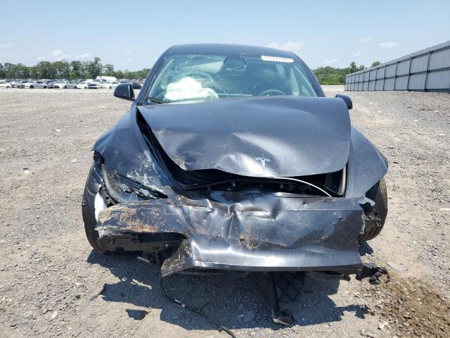 5YJ3E1EA2SF030059 - 2025 TESLA MODEL 3 灰色 照片 5