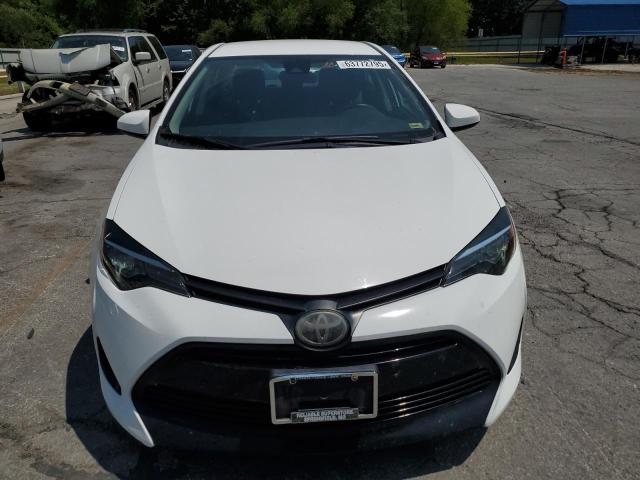 2T1BURHE5KC160613 - 2019 TOYOTA COROLLA L Beyaz fotoğraf 5