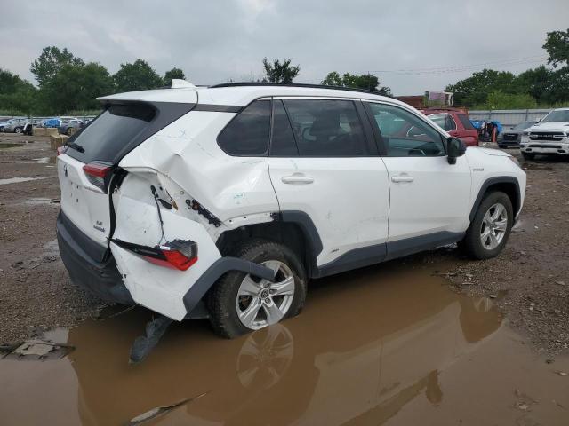 4T3LWRFV6MU020838 - 2021 TOYOTA RAV4 LE WHITE photo 3