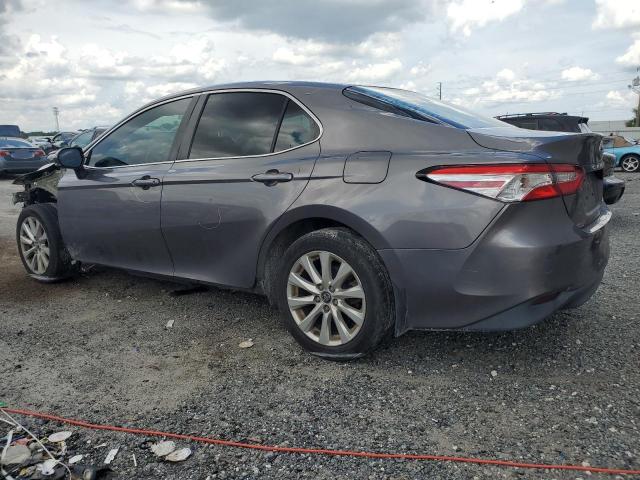 4T1B11HK9JU516896 - 2018 TOYOTA CAMRY L GRAY photo 2