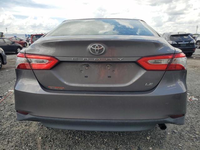 4T1B11HK9JU516896 - 2018 TOYOTA CAMRY L GRAY photo 6