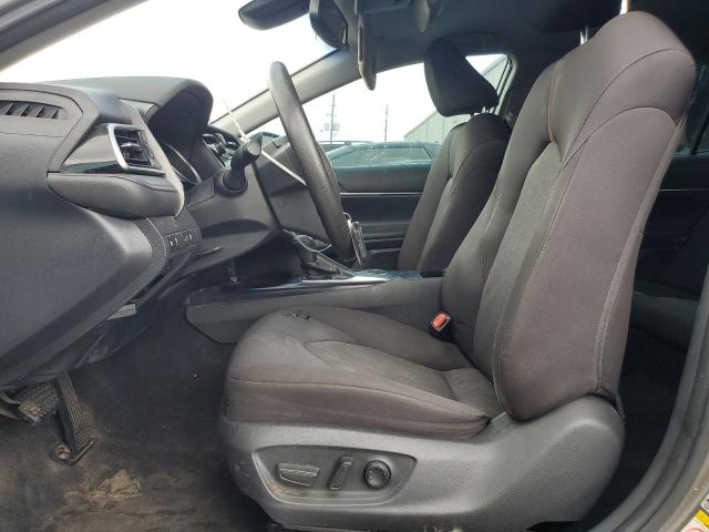 4T1B11HK9JU516896 - 2018 TOYOTA CAMRY L GRAY photo 7