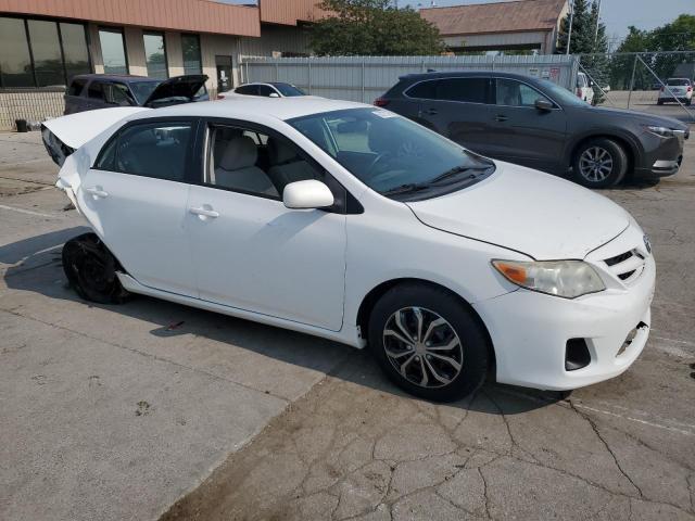 JTDBU4EE9B9141463 - 2011 TOYOTA COROLLA BASE WHITE photo 4