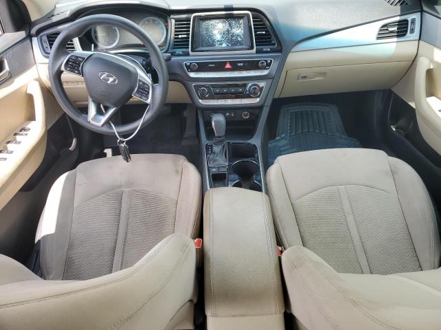 5NPE24AF2KH768255 - 2019 HYUNDAI SONATA SE 白色 照片 8