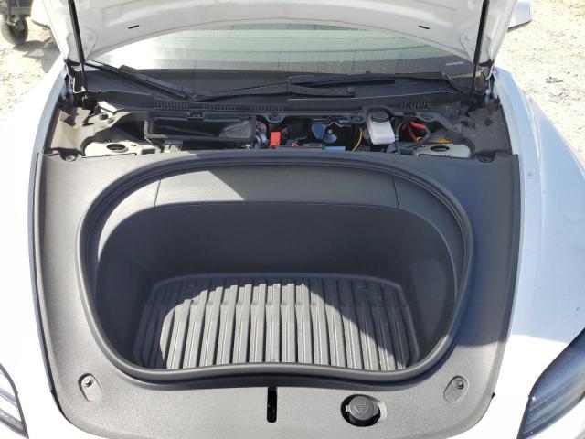 5YJ3E1EB0RF789764 - 2024 TESLA MODEL 3 白色 照片 11