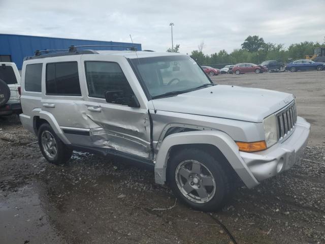 1J8HG48K97C634081 - 2007 JEEP COMMANDER Արծաթագույն լուսանկար 4