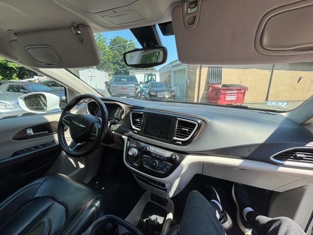 2C4RC1BG7HR564616 - 2017 CHRYSLER PACIFICA TOURING L 白色 照片 9