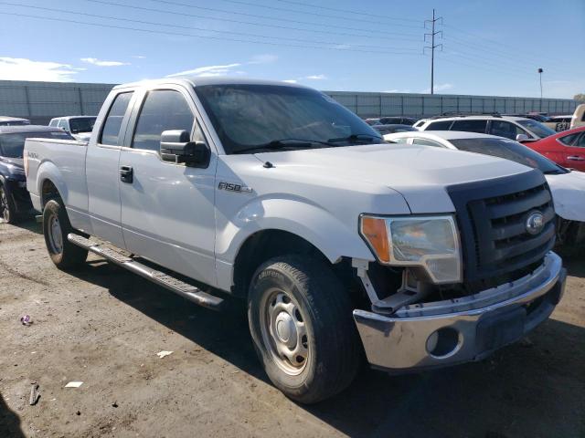 1FTFX1EF2BFC35671 - 2011 FORD F150 SUPER CAB WHITE photo 4