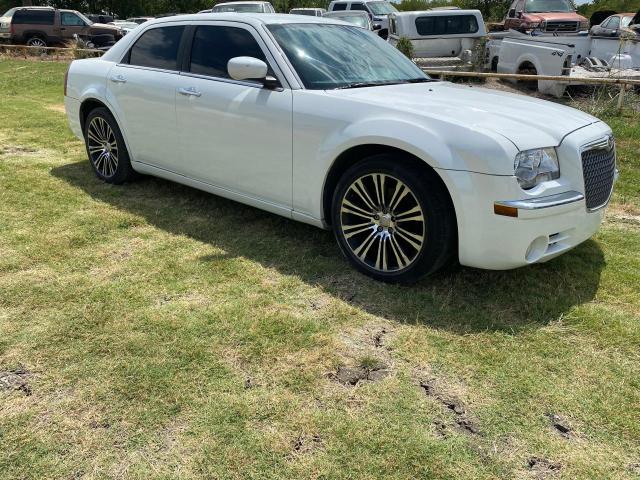 2C3CA2CV8AH328250 - 2010 CHRYSLER 300 S WHITE photo 1