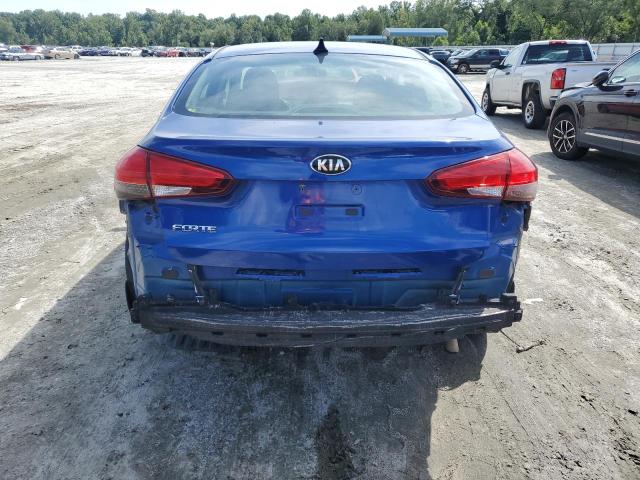 3KPFK4A70HE062394 - 2017 KIA FORTE LX BLUE photo 6