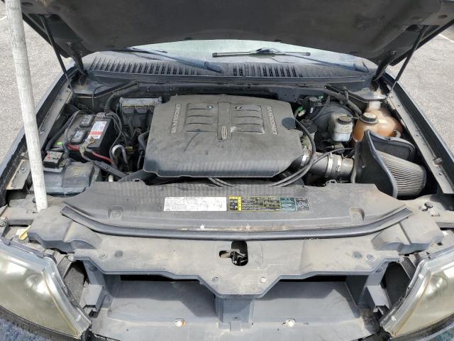 5LMFU27R34LJ30205 - 2004 LINCOLN NAVIGATOR შავი ფოტო 11