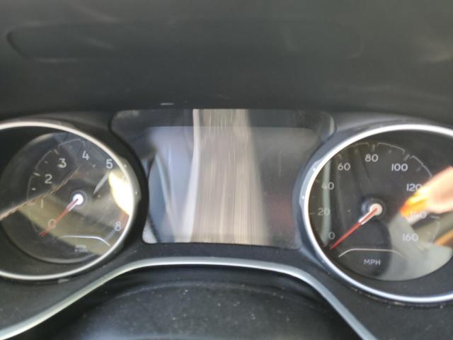 3C4NJDBB0JT396105 - 2018 JEEP COMPASS LATITUDE SILVER photo 9