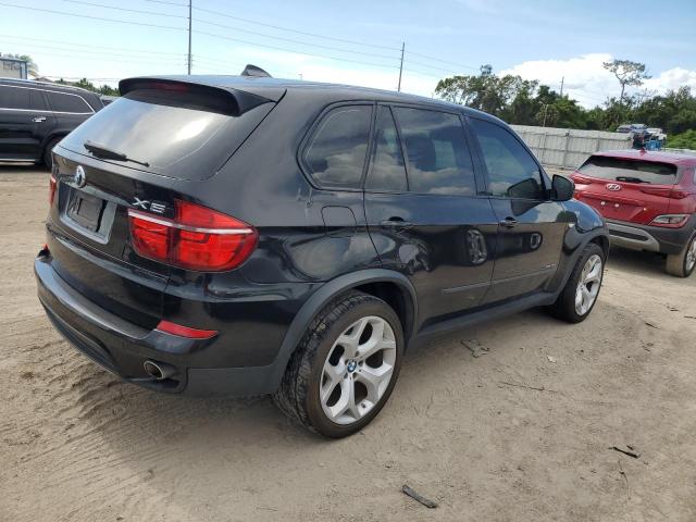 5UXZW0C52BL656889 - 2011 BMW X5 XDRIVE35D BLACK photo 3