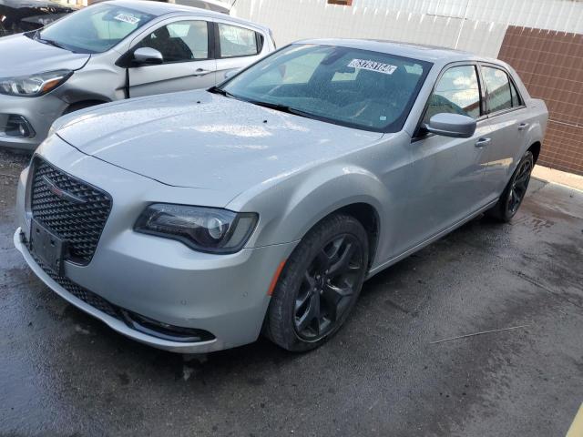 2C3CCABG7NH256616 - 2022 CHRYSLER 300 S SILVER photo 1