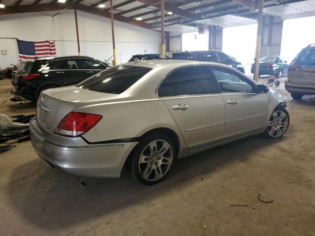 JH4KB16545C009848 - 2005 ACURA RL SILVER photo 3