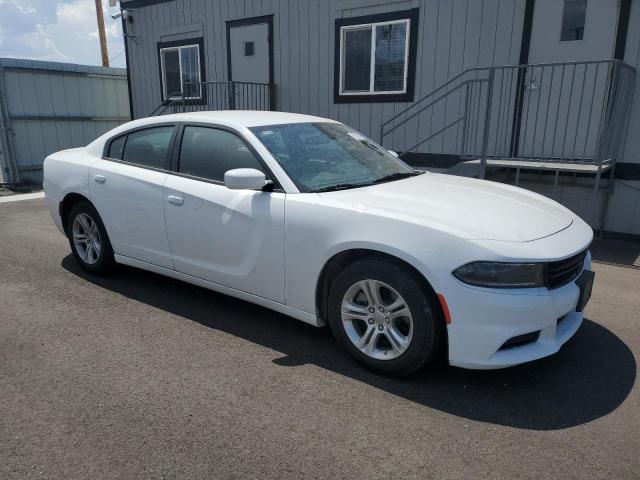 2C3CDXBG3NH235245 - 2022 DODGE CHARGER SXT WHITE photo 4