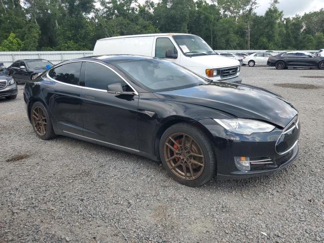 5YJSA1H19EFP56752 - 2014 TESLA MODEL S Черный фото 4