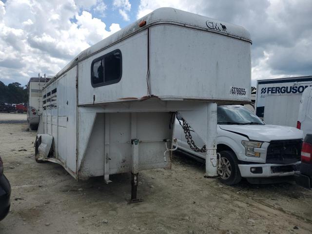 2002 CM 16' HORSE TRAILER, null