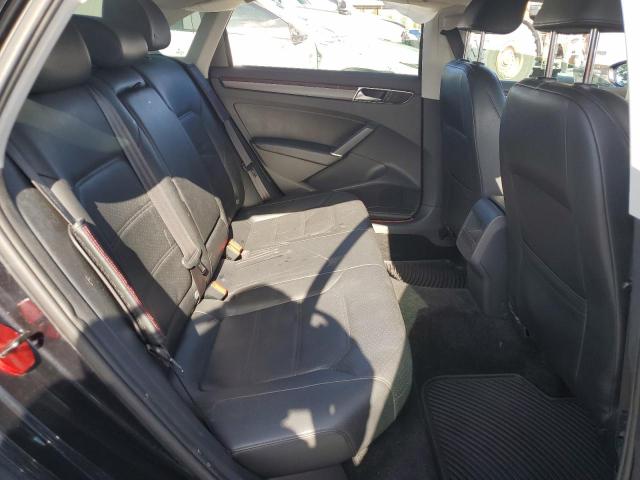 1VWDT7A38HC069150 - 2017 VOLKSWAGEN PASSAT R-LINE შავი ფოტო 10