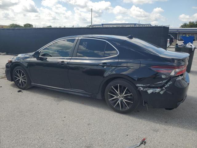 4T1G11AK7PU757106 - 2023 TOYOTA CAMRY SE NIGHT SHADE BLACK photo 2