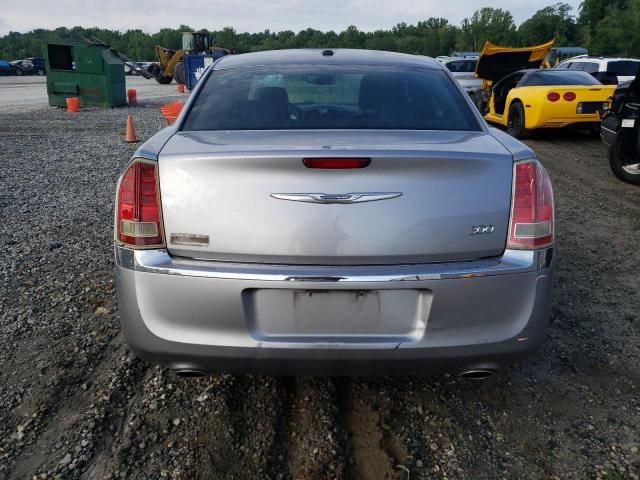 2C3CCAAG0DH603526 - 2013 CHRYSLER 300 SILVER photo 6