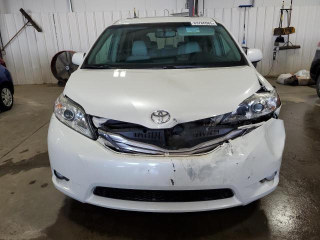 5TDDZ3DC9HS187728 - 2017 TOYOTA SIENNA XLE 白色 照片 5