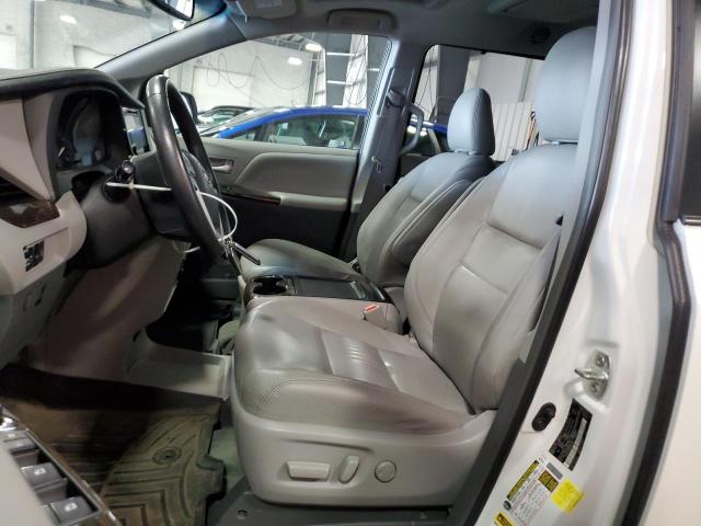 5TDDZ3DC9HS187728 - 2017 TOYOTA SIENNA XLE 白色 照片 7