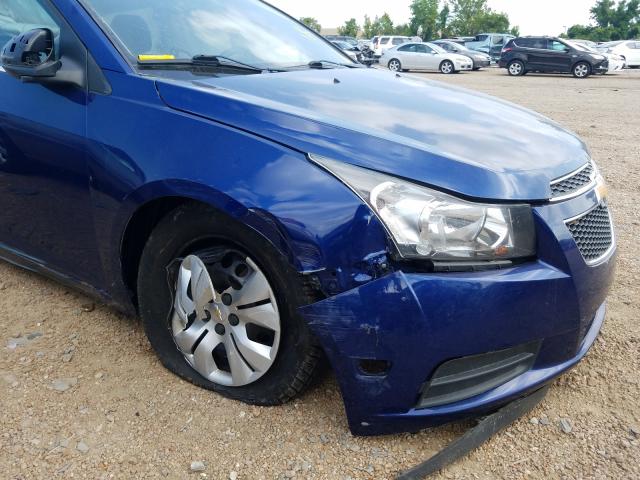 1G1PC5SH7C7383123 - 2012 CHEVROLET CRUZE LS BLUE photo 9