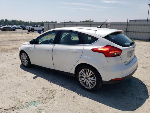 1FADP3N23GL222975 - 2016 FORD FOCUS TITANIUM WHITE photo 2