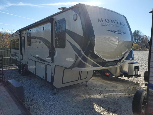 4YDF38525JA743255 - 2018 KEYSTONE MONTANA TAN photo 1