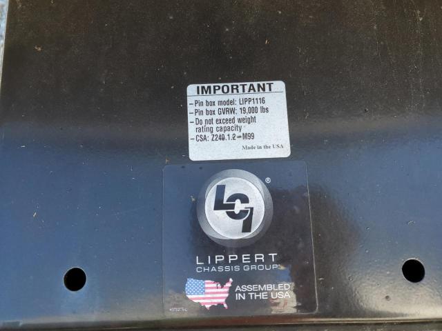 4YDF38525JA743255 - 2018 KEYSTONE MONTANA TAN photo 8