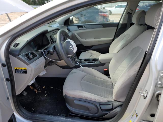 5NPE24AF2HH549384 - 2017 HYUNDAI SONATA SE 银色 照片 7