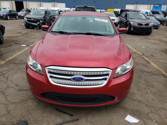 1FAHP2EW8CG106379 - 2012 FORD TAURUS SEL RED photo 5