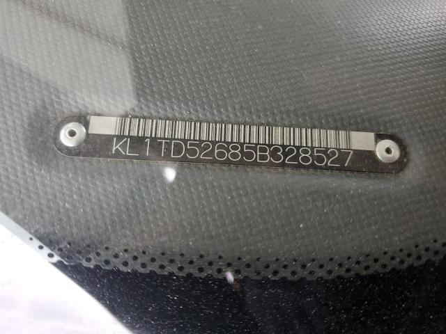 KL1TD52685B328527 - 2005 CHEVROLET AVEO BASE BLUE photo 12