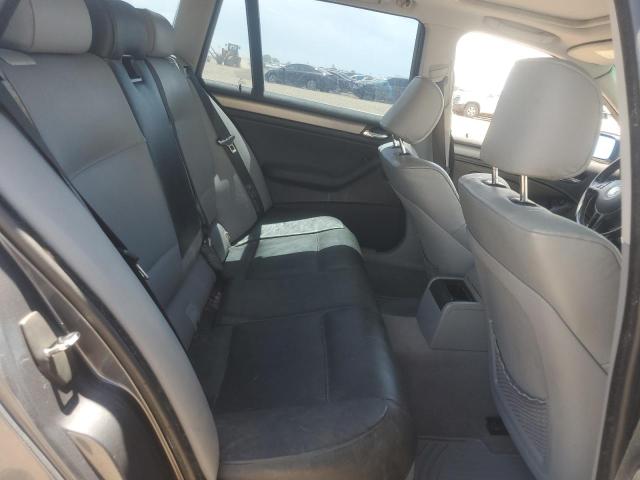 WBAEP33433PF02014 - 2003 BMW 325 XIT GRAY photo 10