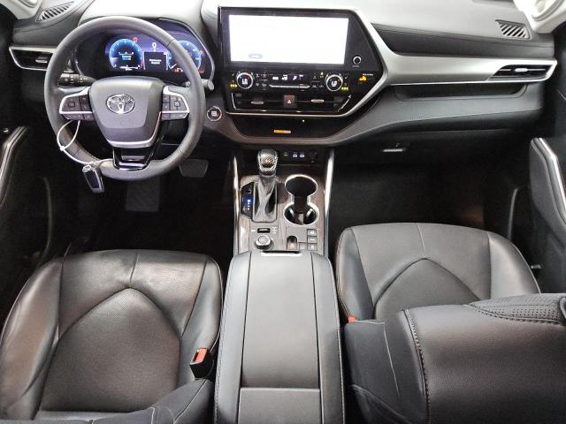 5TDKDRBH5PS518617 - 2023 TOYOTA HIGHLANDER L 银色 照片 8