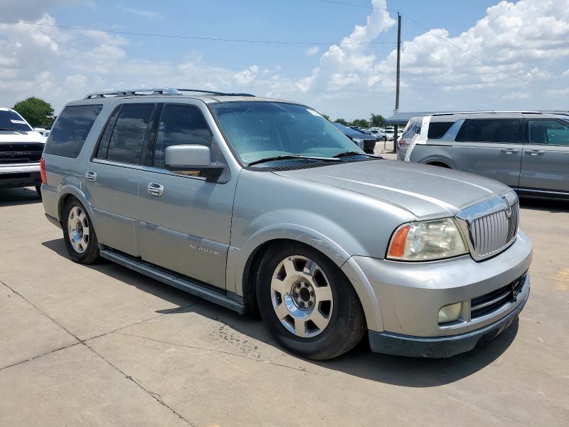 5LMFU27536LJ09161 - 2006 LINCOLN NAVIGATOR SILVER photo 4