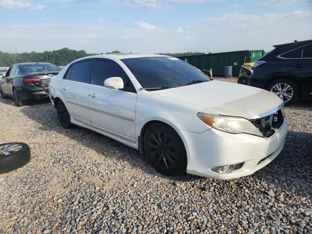 4T1BK3DB7BU421382 - 2011 TOYOTA AVALON BASE WHITE photo 4