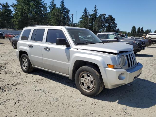 1J4NT1GA3AD656196 - 2010 JEEP PATRIOT SPORT ვერცხლისფერი ფოტო 4