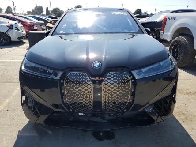 WB523CF04NCK19635 - 2022 BMW IX XDRIVE50 BLACK photo 5