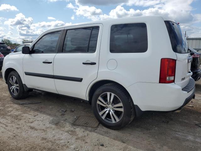 5FNYF382X9B010557 - 2009 HONDA PILOT LX WHITE photo 2