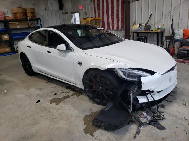 5YJSA1E22JF276009 - 2018 TESLA MODEL S Սպիտակ լուսանկար 4