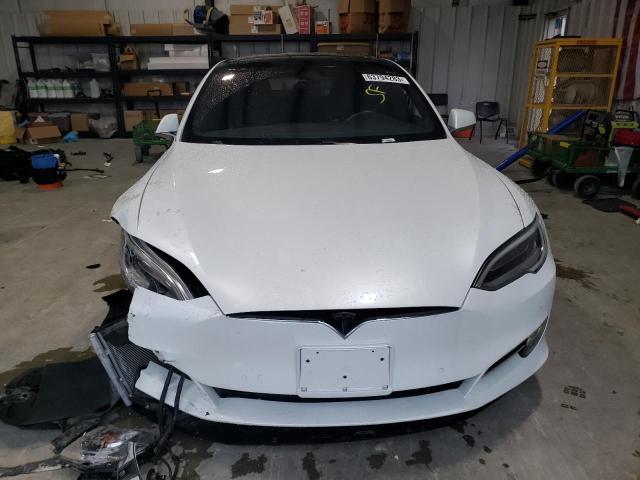 5YJSA1E22JF276009 - 2018 TESLA MODEL S Սպիտակ լուսանկար 5